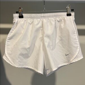 NikeTempo Kids White Shorts- size L